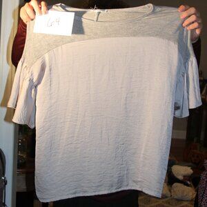 Women's Large Clue Willchby Grey Short Sleeve Blouse